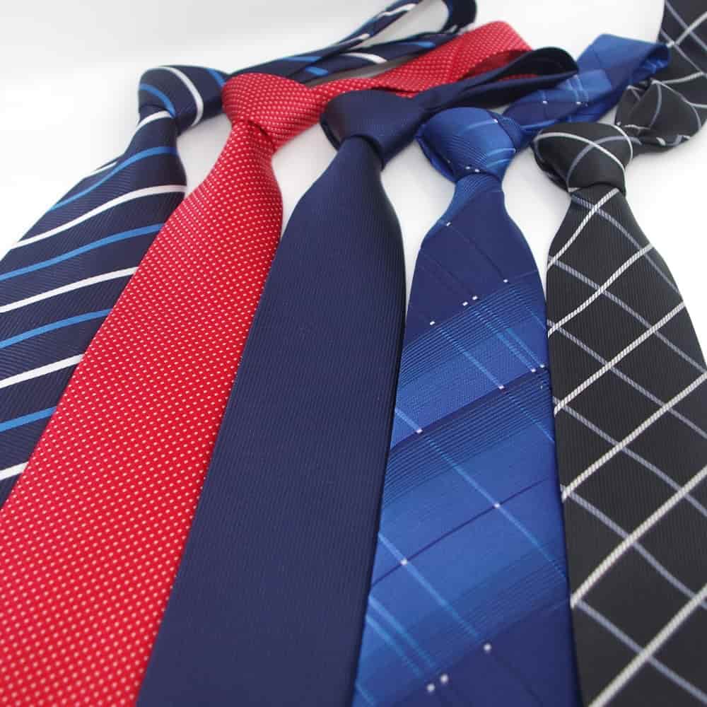 Класична довга краватка