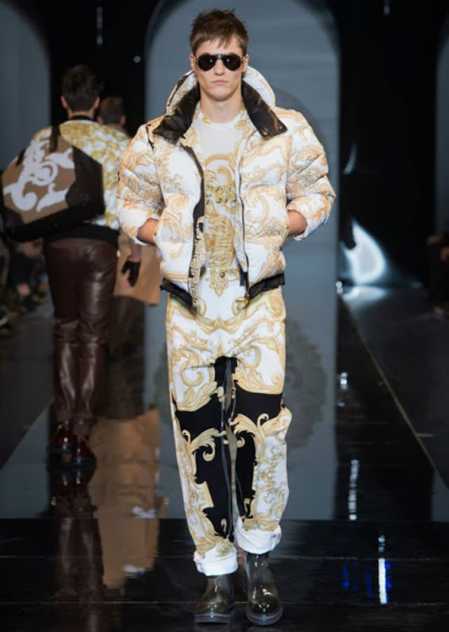 Pakistan Romantiek Doodskaak Мужская одежда от Versace - современные тренды в мужской моде